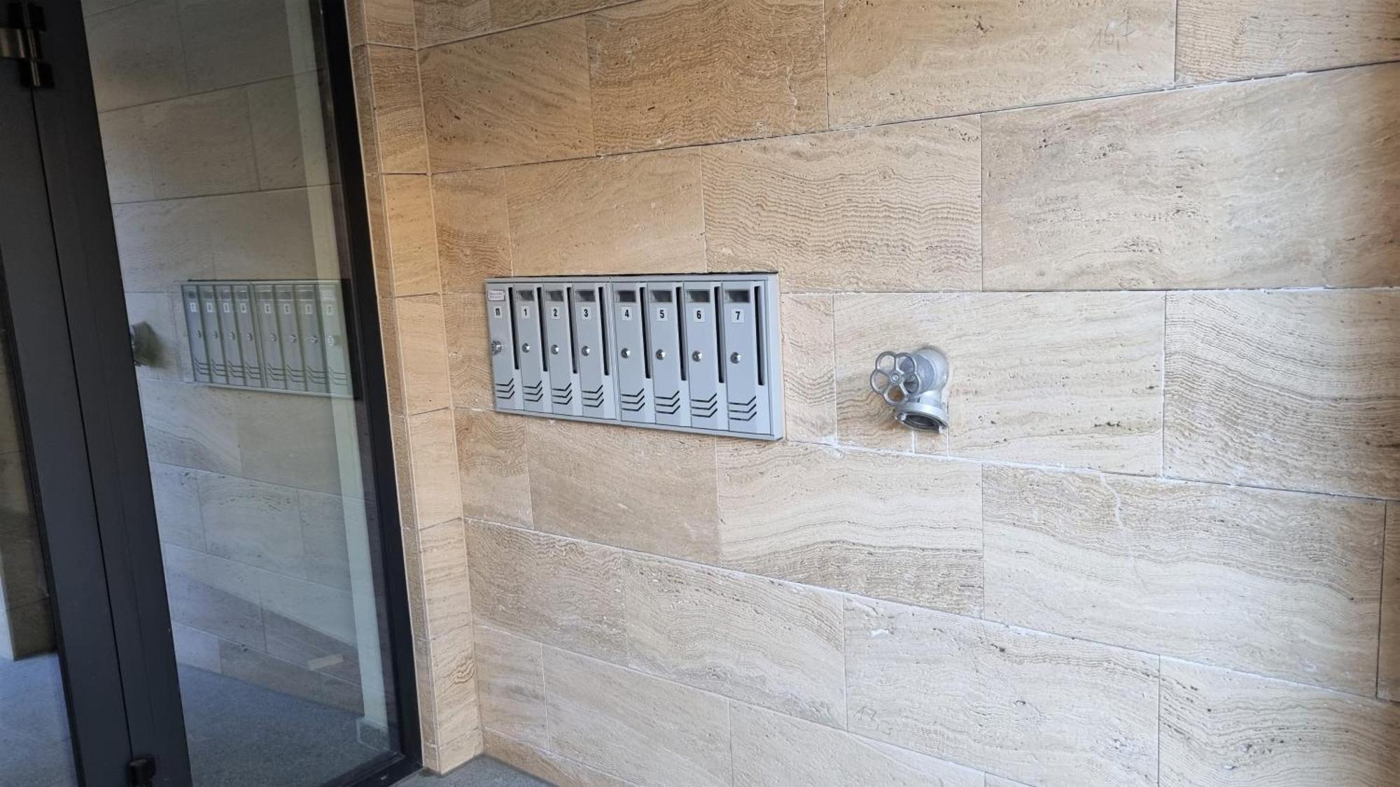 Luxury Quiet Apartment In The City Center Plowdiw Exterior foto